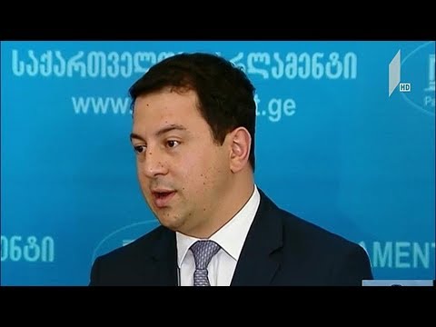 მმართველი გუნდი ოპოზიციის ბრალდებას პასუხობს